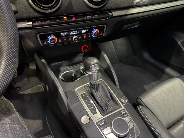 Audi A3 Sportback 1.4 e-tron S-Line S-tronic | 1.Hand | CH |