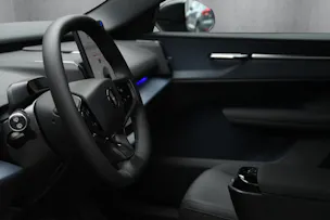 Volvo EX30 E60 69kWh Twin Plus