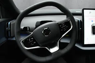 Volvo EX30 E60 69kWh Twin Plus
