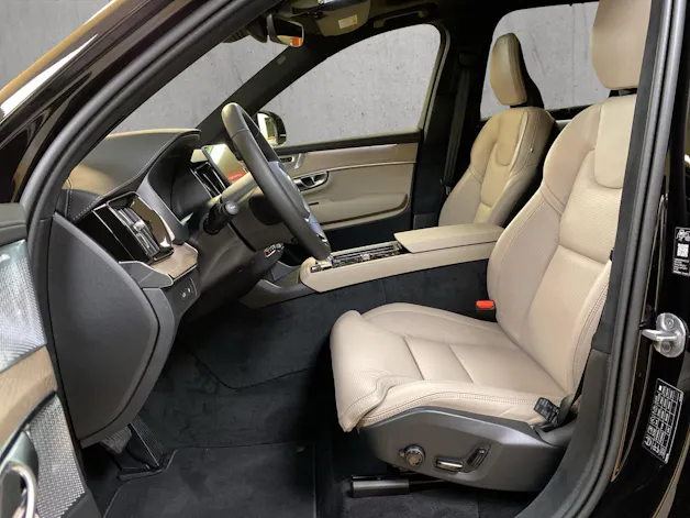 Volvo XC90 T8 eAWD PluginHybrid Ultra Dark Geartronic