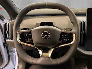 Volvo EX30 P8 69 kWh AWD Ultra