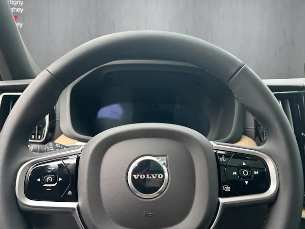 Volvo XC60 T6 eAWD PluginHybrid Ultra Dark Geartronic