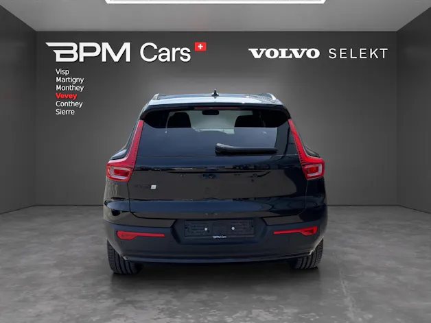 Volvo EX40 82kWh Twin Motor Performance AWD Xcentric Black Edition