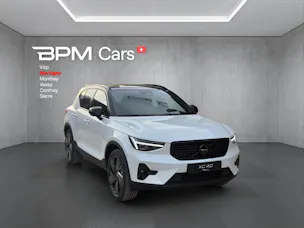 Volvo XC40 B4 Benzin Mild Hybrid Ultra Black Edition DCT
