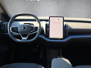 Volvo EX30 E60 69kWh Twin Black Edition