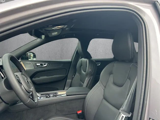 Volvo XC60 T6 eAWD PluginHybrid Ultra Dark Geartronic