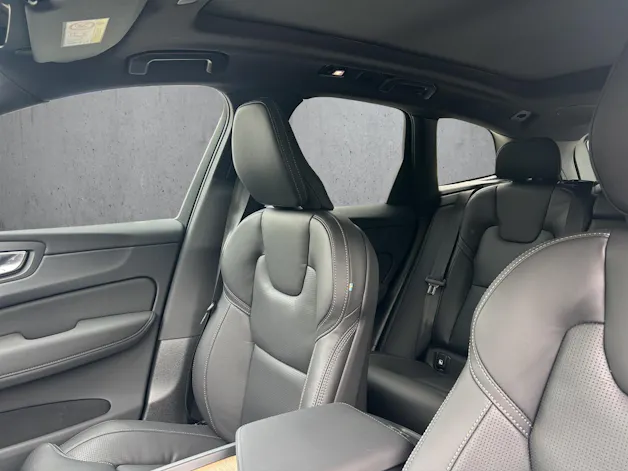 Volvo XC60 T6 eAWD PluginHybrid Ultra Dark Geartronic