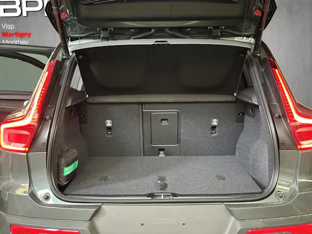 Volvo EX40 82kWh Twin Motor AWD Ultra Xcentric Edition