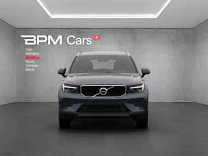 Volvo XC40 B3 Benzin Mild Hybrid Core DCT