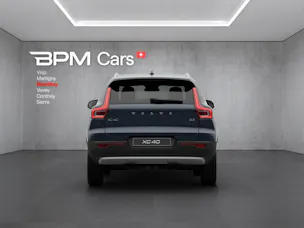 Volvo XC40 B3 Benzin Mild Hybrid Core DCT