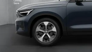 Volvo XC40 B3 Benzin Mild Hybrid Core DCT