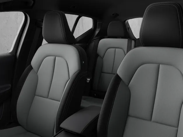 Volvo XC40 B3 Benzin Mild Hybrid Core DCT