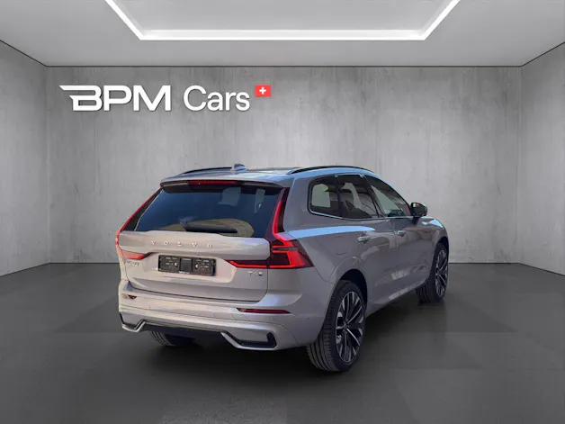 VOLVO XC60 T6 eAWD PluginHybrid Ultra Dark Geartronic