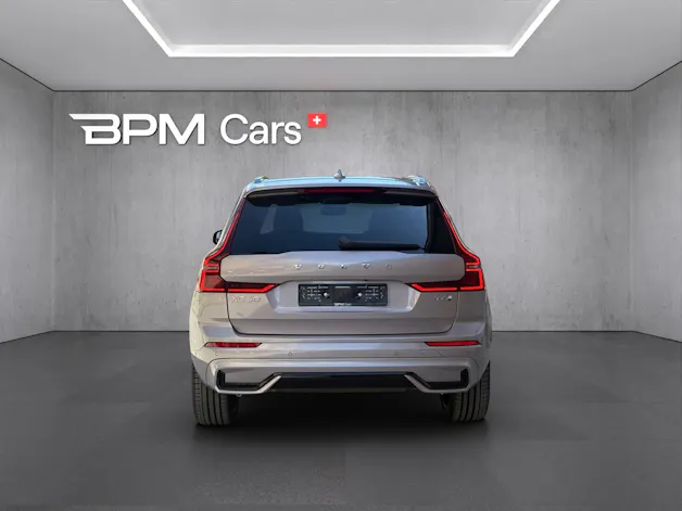 VOLVO XC60 T6 eAWD PluginHybrid Ultra Dark Geartronic