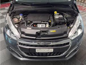 Peugeot 208 1.2 PureTech Allure EAT6