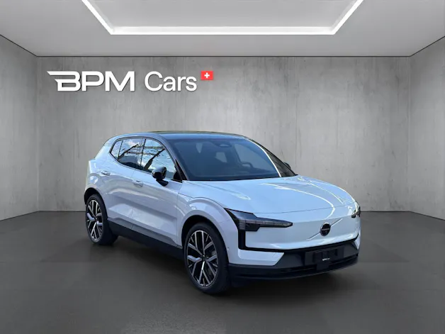 VOLVO EX30 P8 69 kWh AWD Ultra