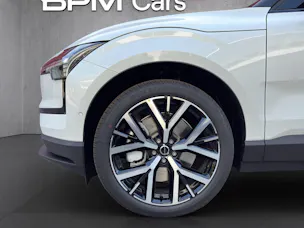 VOLVO EX30 P8 69 kWh AWD Ultra
