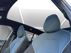 VOLVO EX30 P8 69 kWh AWD Ultra