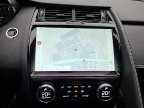 https://vehicle.imgix.net/4401032/5af42fd1-936b-4b24-8618-2503049764fc.jpg