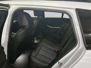 BMW 320d xDrive Touring M Sport