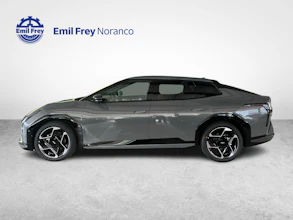 https://vehicle.imgix.net/4401037/4f4ef94e-b8ae-47f5-bd4c-742cf26f36e1.jpg