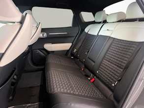 https://vehicle.imgix.net/4401037/a88f4210-c690-4268-bbb2-0dd9c1ac9ea6.jpg