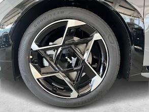 https://vehicle.imgix.net/4401037/efdf3aa6-949c-42e2-ad9e-b36121b351b1.jpg