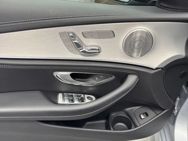 Mercedes-Benz E 220 d AMG Line 4Matic