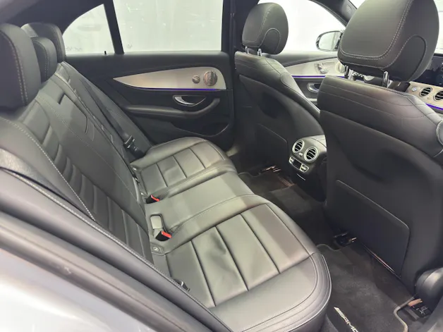 Mercedes-Benz E 220 d AMG Line 4Matic