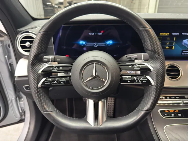 Mercedes-Benz E 220 d AMG Line 4Matic