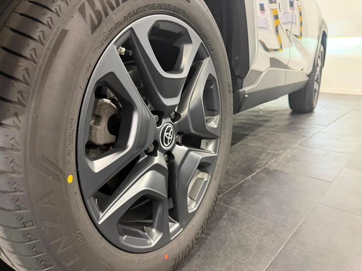 image du véhicule TOYOTA RAV-4