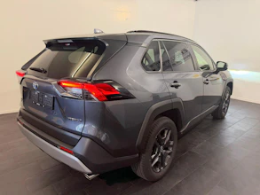 https://vehicle.imgix.net/4401039/826e81c9-53e6-4ccb-b16a-a9449712ed0c.jpeg