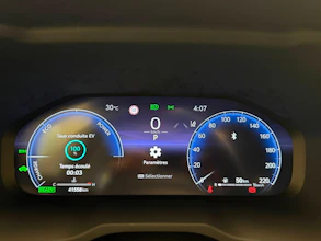 https://vehicle.imgix.net/4401039/83deee98-a836-4b07-80db-5d3610442c9e.jpeg