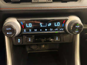 image du véhicule TOYOTA RAV4 2.5 HEV Adventure