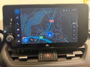 https://vehicle.imgix.net/4401039/ed003b49-3591-4ce5-a780-a585784a2605.jpeg