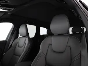 VOLVO XC60 2.0 T8 TE Ultra Dark eAWD