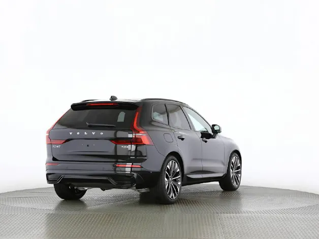 VOLVO XC60 2.0 T8 TE Ultra Dark eAWD