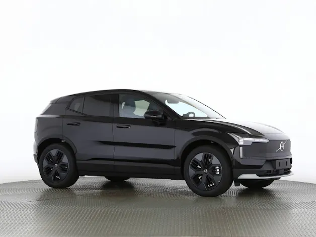 VOLVO EX30 Cross Country P8 Ultra AWD