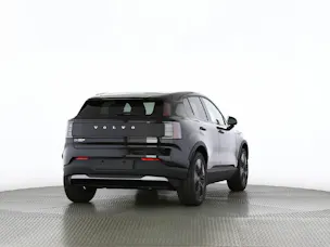 VOLVO EX30 Cross Country P8 Ultra AWD