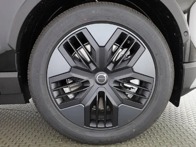 VOLVO EX30 Cross Country P8 Ultra AWD