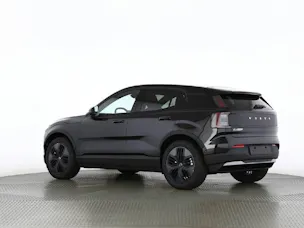 VOLVO EX30 Cross Country P8 Ultra AWD