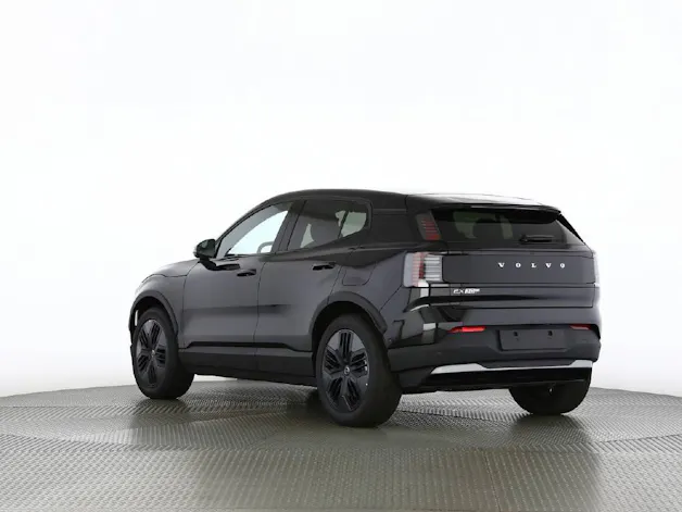 VOLVO EX30 Cross Country P8 Ultra AWD