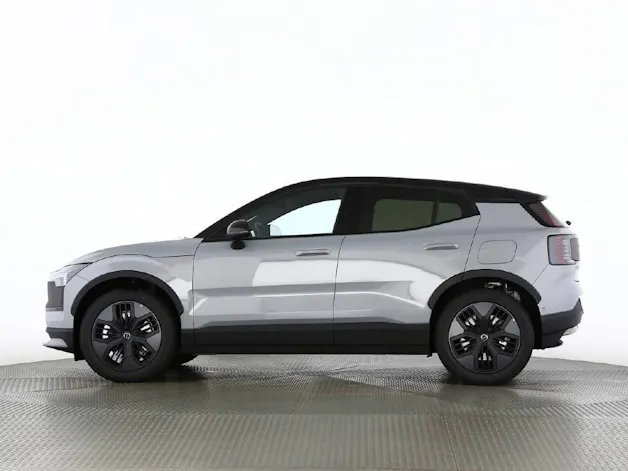 VOLVO EX30 Cross Country P8 Ultra AWD