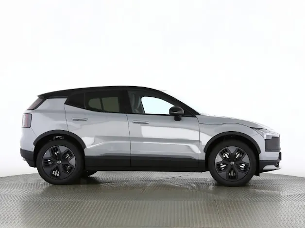 VOLVO EX30 Cross Country P8 Ultra AWD