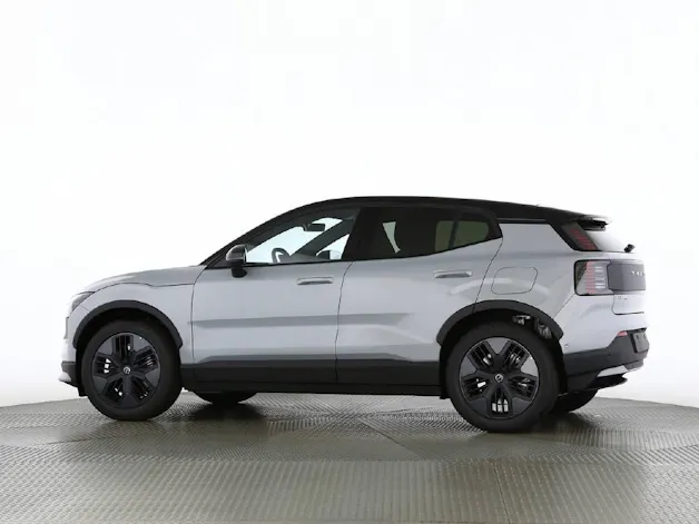 VOLVO EX30 Cross Country P8 Ultra AWD