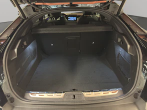 https://vehicle.imgix.net/4401073/7351ec95-6c82-42f1-a8a8-ae0cc4fd72e7.jpg