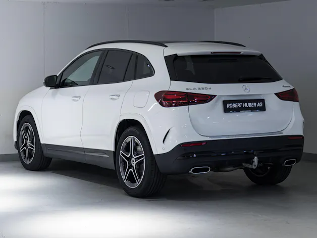 Mercedes-Benz GLA 220 d 4MATIC "Swiss Star"