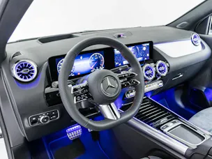 Mercedes-Benz GLA 220 d 4MATIC "Swiss Star"