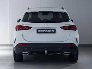 Mercedes-Benz GLA 220 d 4MATIC "Swiss Star"