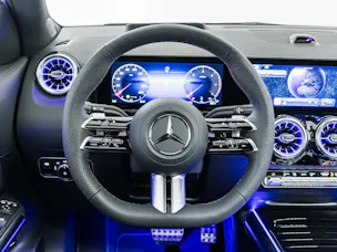 Mercedes-Benz GLA 220 d 4MATIC "Swiss Star"